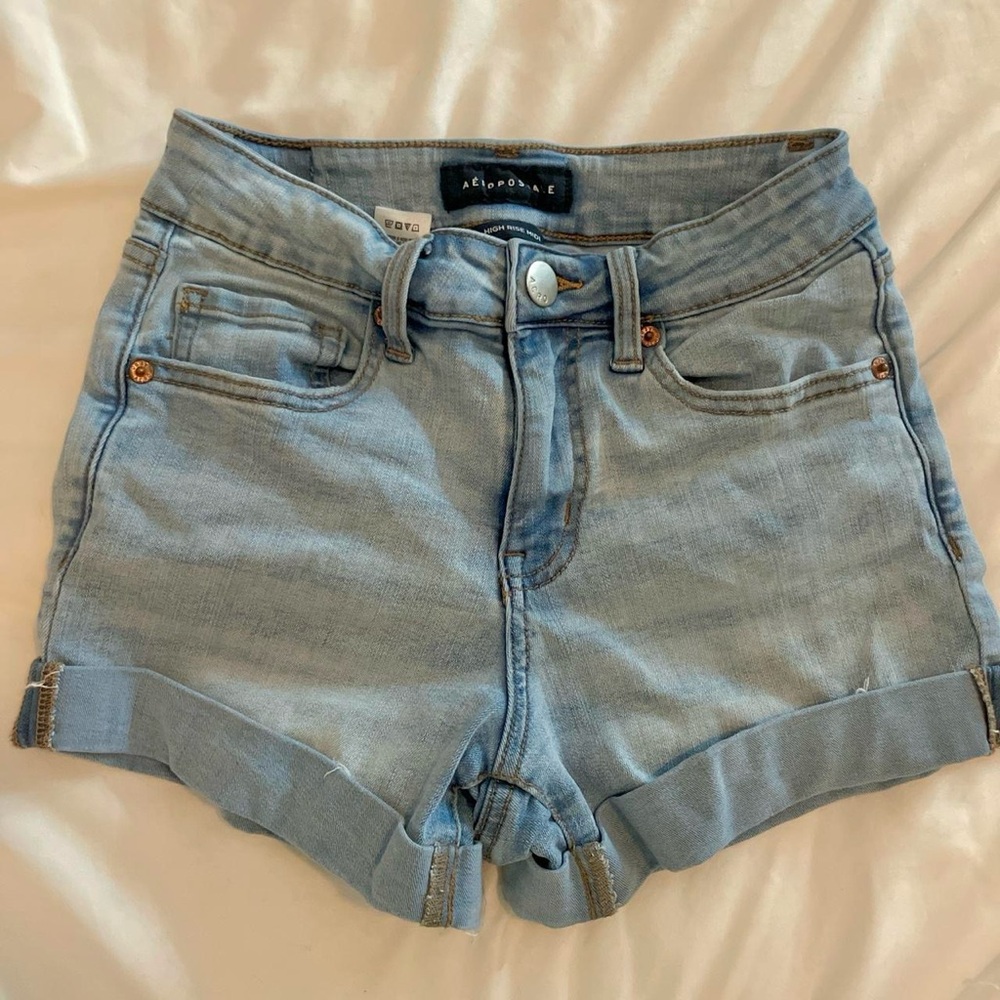 Aeropostale Light Wash Denim Shorts